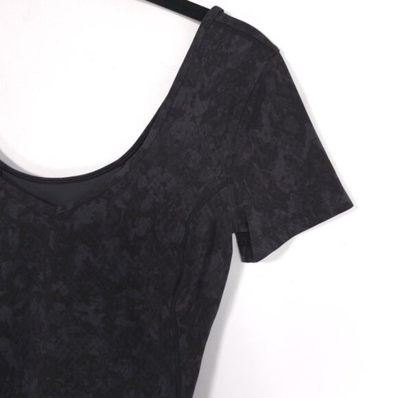 LULULEMON Align Tee Crop Hideaway Camo Deep Coal Multi No Size Tag 4 Nulu - Picture 7 of 9